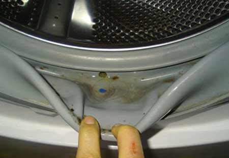 how to clean a washing machine from mold