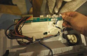 Ако всички индикаторни лампички мигат