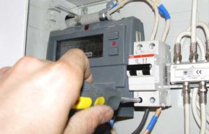 Electrical panel with a circuit breaker