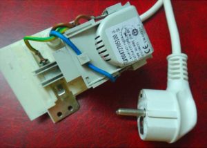 Built-in power filter for washing machine