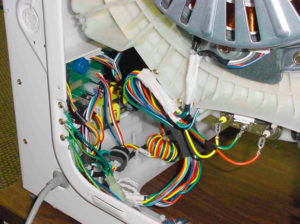 Подмяна на нагревателния елемент на пералнята