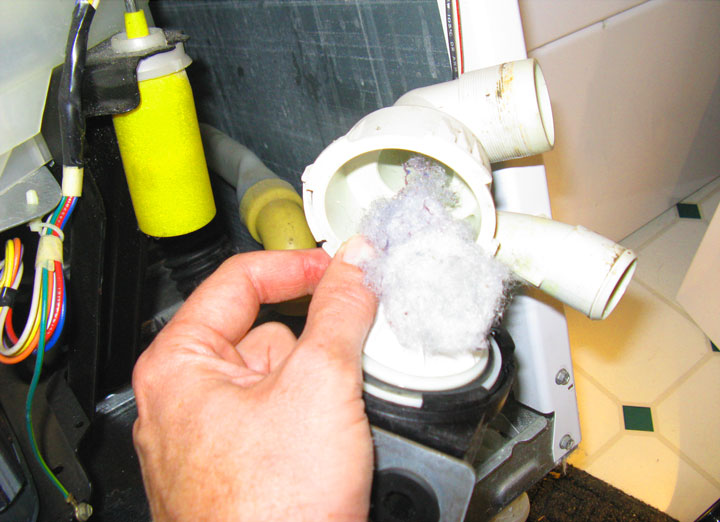 Запушена канализационна система на пералнята