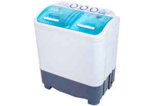 Semi-automatic washing machine with transparent lid