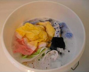 Pre-soaking laundry before washing