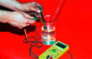 Проверка на функционалността на температурния сензор