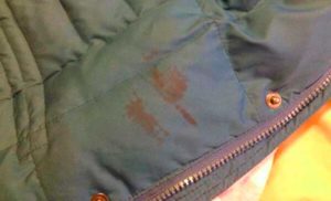 Проверка на пухено яке за петна