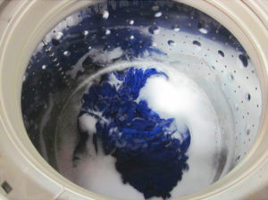 The washing process in a semi-automatic washing machine