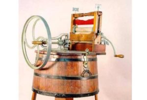 На пазара днес се предлагат различни варианти на съвременни перални машини.